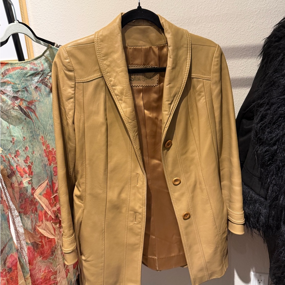 American Vintage Tan Leather Jacket